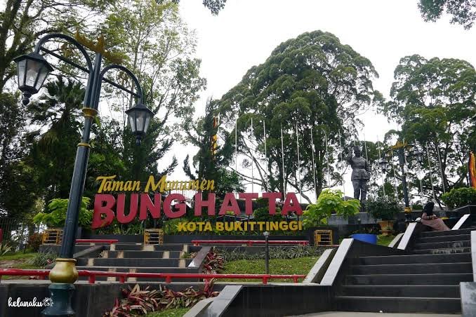 Taman Monumen Proklamator Bung Hatta