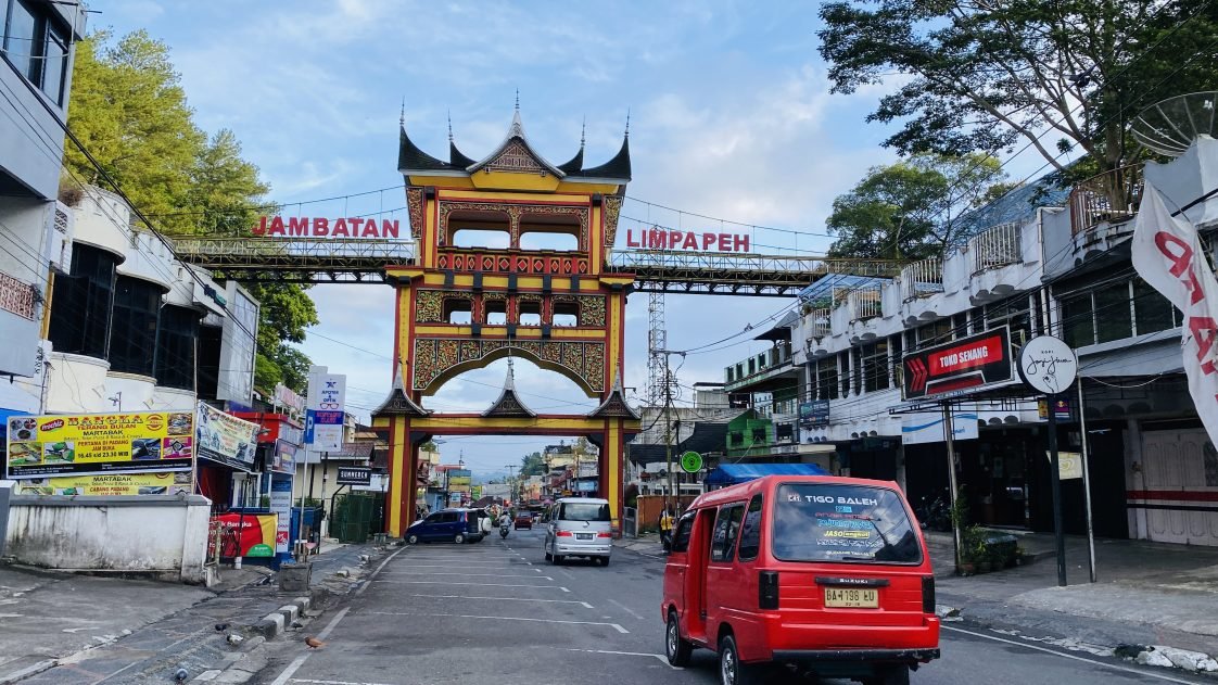 Jembatan Limpapeh